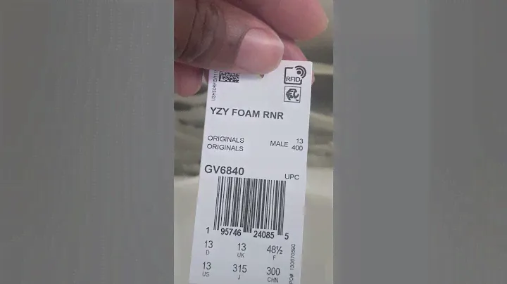Unboxing Yeezy Foam Runners Beige part 2